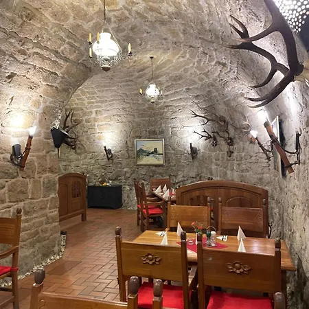 11 3* Starý Jičín